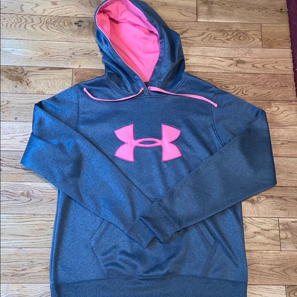 Women’s Under Armor Sweatshirt